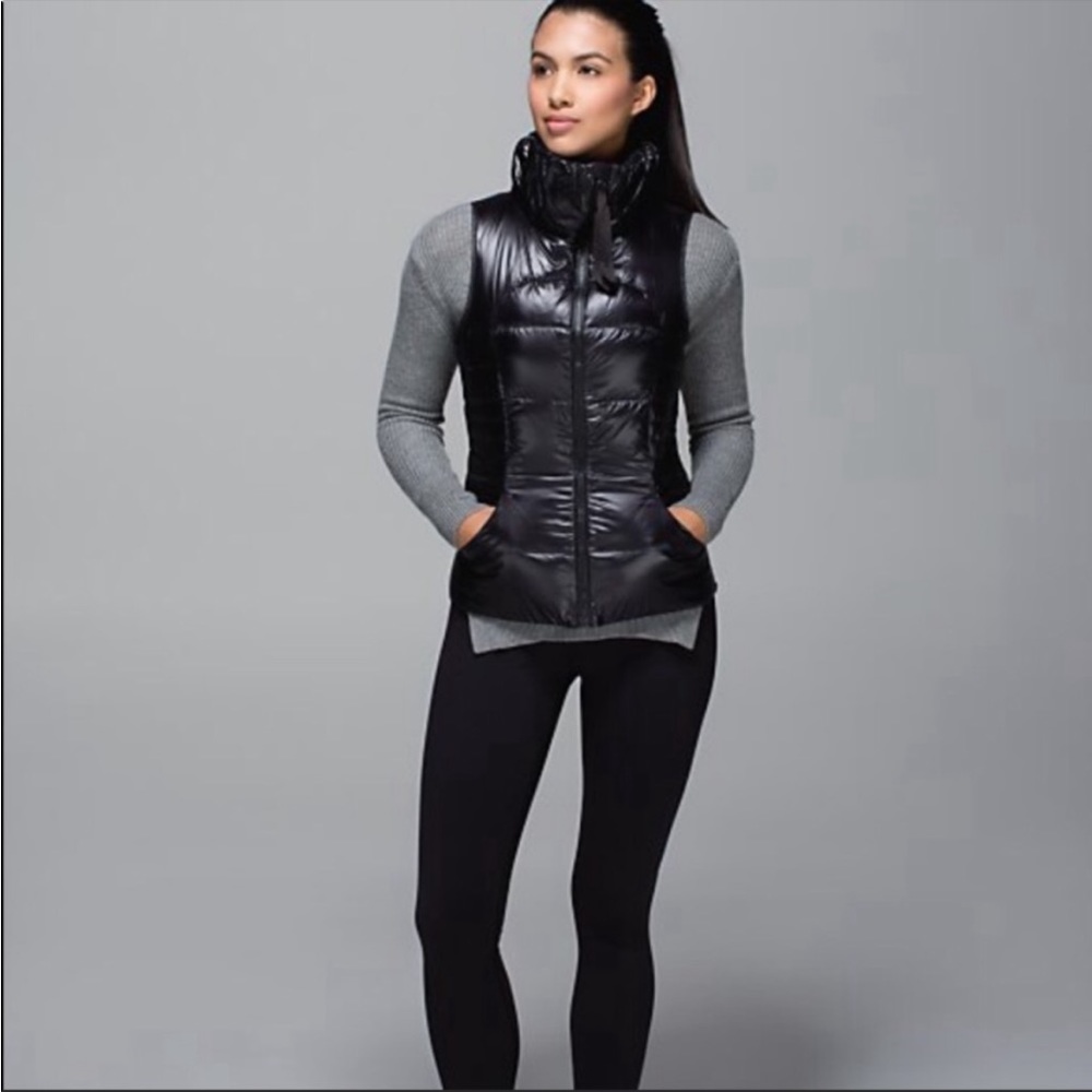 Lululemon Glossy Fluffin Awesome Vest Black Sz 2 High Neck 800 fill Puffer